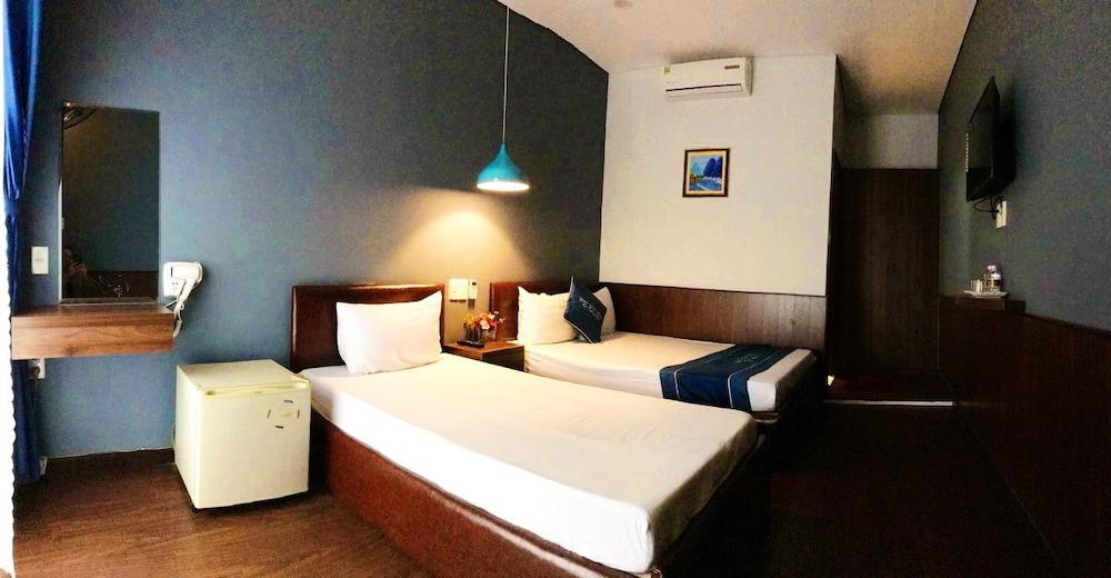 Quan Quan Hotel Đà Nẵng Exterior foto