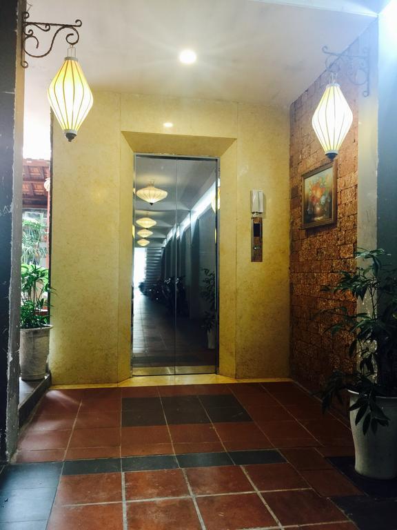 Quan Quan Hotel Đà Nẵng Exterior foto